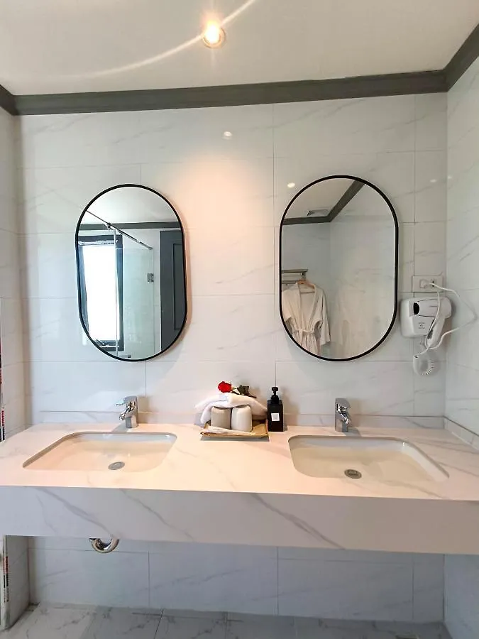 Luangprabang Pearl Hotel 4*, Luang Prabang Laos
